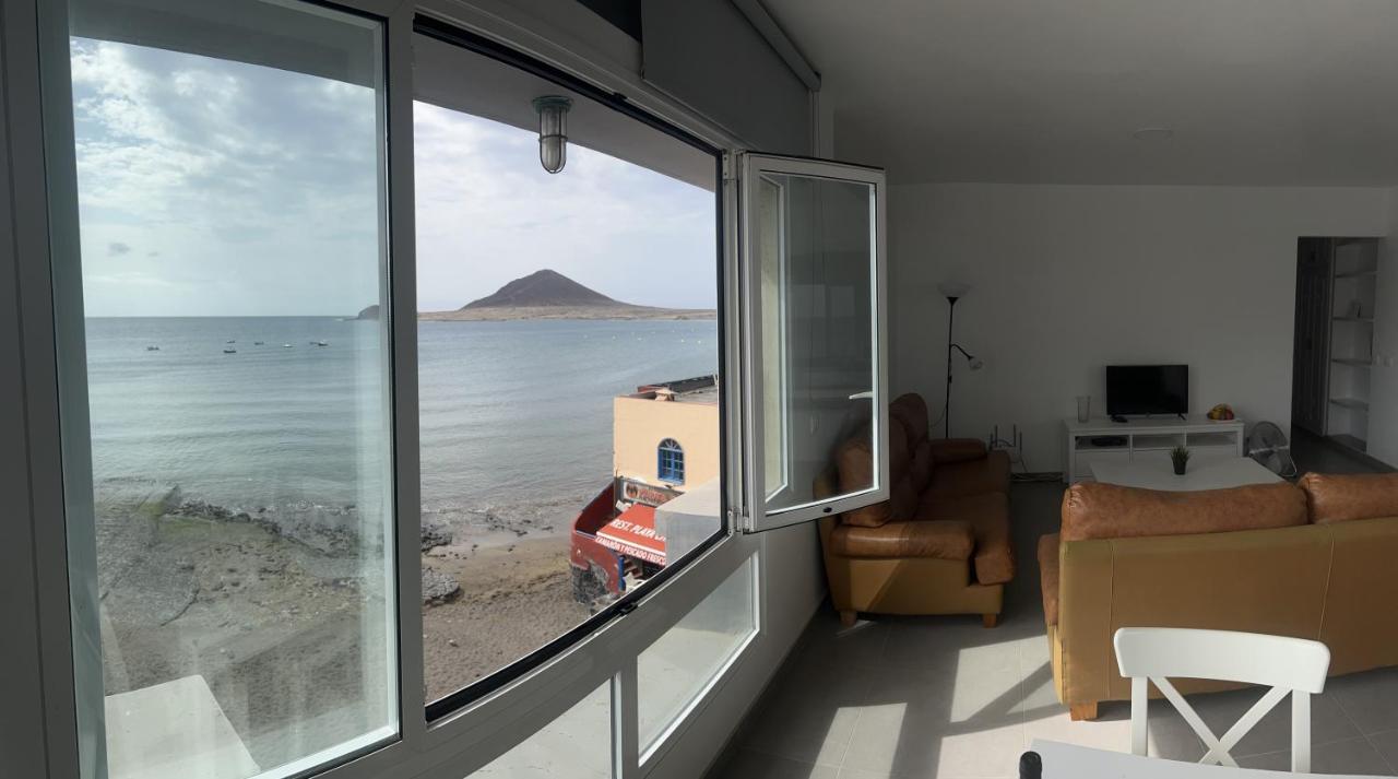 شقة Edificio Playa Chica El Médano المظهر الخارجي الصورة
